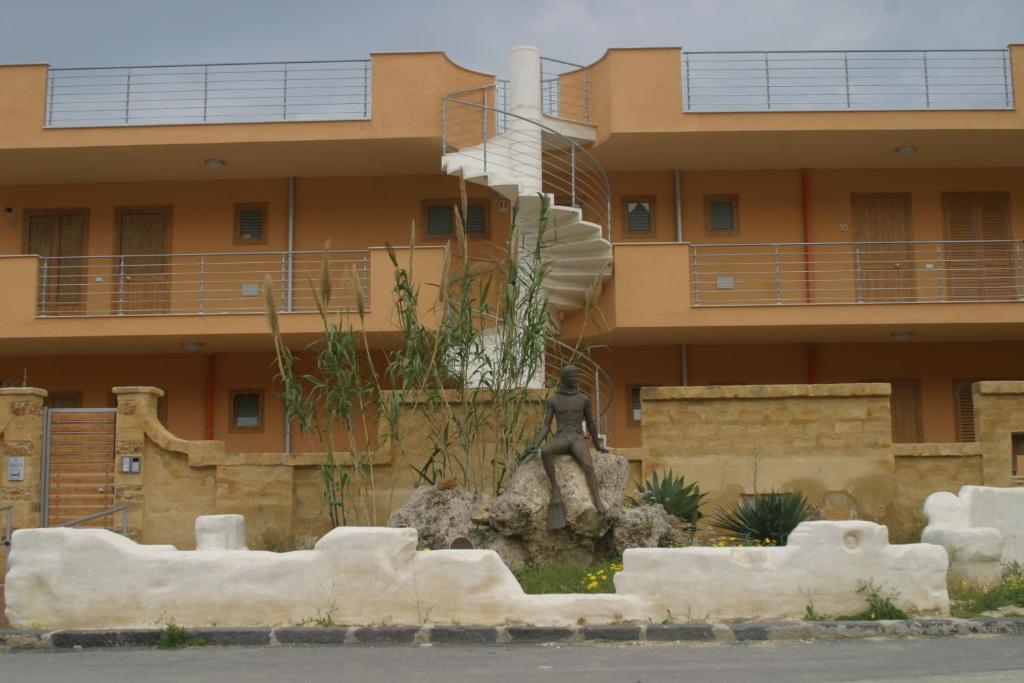 2010